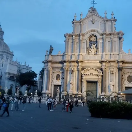 A Little Dream - Nel Cuore Della Citta * Catania